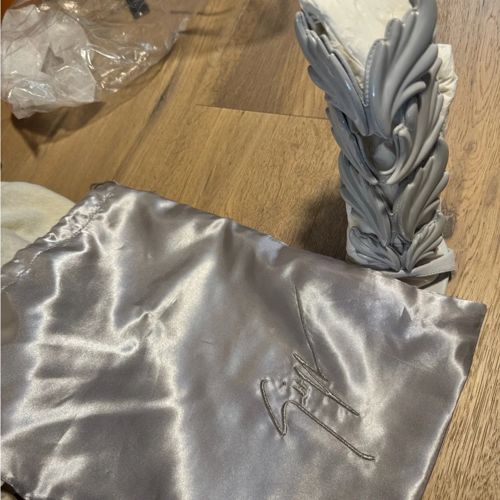Giuseppe Zanotti Cruel summer sandal - Picture 11 of 12